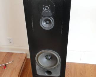 Thiel CS2 Speakers $200