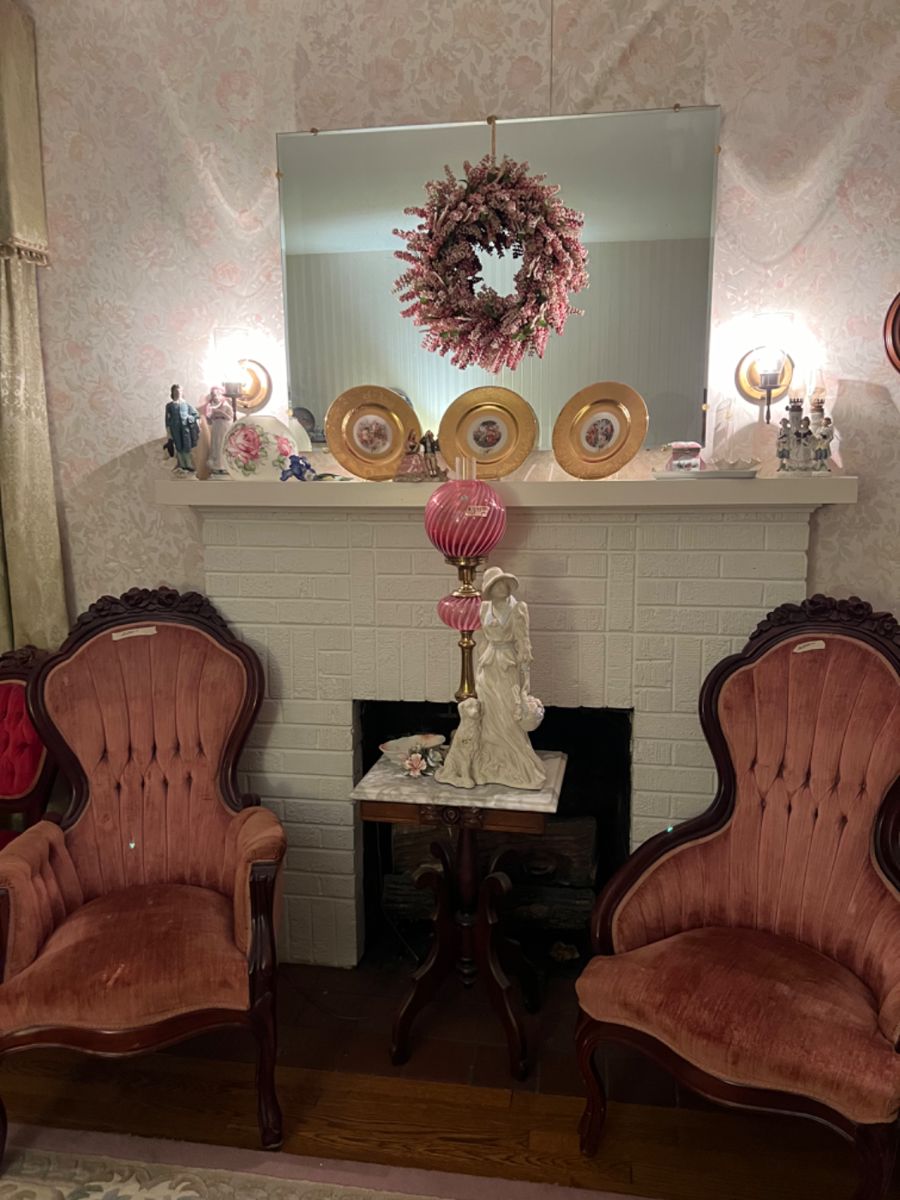 Cherry’s Estate Sales in Dyersburg, TN starts on 5/17/2024