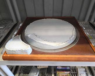 #8586 • Micro Trains Electronically Operated Display
