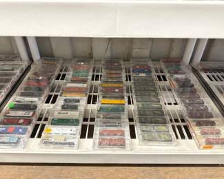 #8548 • (75) Micro-Trains N-Scale Model Trains
