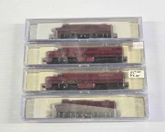 #8106 • (4) Life-Like N Scale Model Trains
