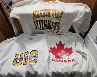 #2652 • (3) Pullover Sweaters
