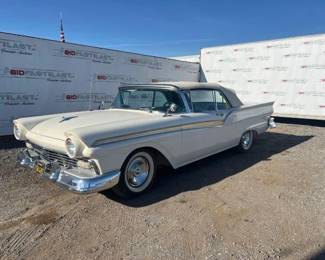 #150 • 1957 Ford Fairlane 500 Convertible

