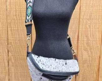 #1808 • YKK Cowhide Fanny Pack with Narive American Beaded & Cheetah PrintedStap
