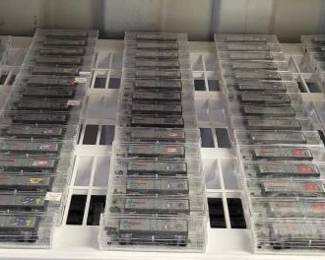 #8212 • (74) Micro Trains N - Scale Model Trains
