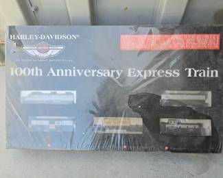 #8022 • Harley Davidson 100th Anniversary HO Scale Express Train Set
