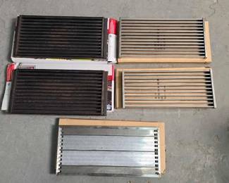#2648 • (5) Char-Boil Replacement Cooking Grates & Bottom Tray
