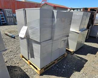 #80508 • (12) Filing Cabinets
