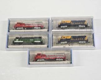 #8112 • (5) Bachmann N Scale Model Trains
