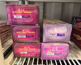 #8048 • (5) MTH Electric Trains O-Scale Model Trains
