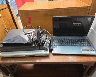 #2656 • Dvd Players, Digital TV Box & Acer Laptop
