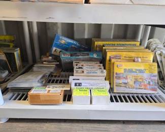 #8608 • Miniature Model Kits
