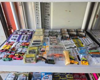 #8010 • Toy Vehicles and Model Train Accessories
