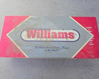 #8026 • Williams Electric Trains O Gauge Model Train Set
