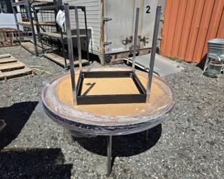 #2902 • (2) Round Tables
