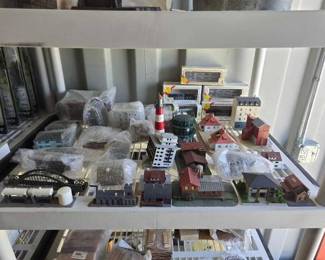 #8612 • N Scale Miniature Structures and Buildings
