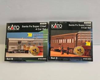 #8068 • (2) Kato N-Scale Model Train Sets
