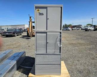 #80526 • (2) Metal Filing Cabinets
