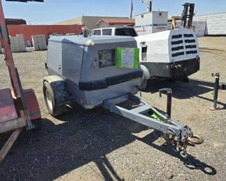 #96 • Ingersoll Rand Air Compressor with Key
