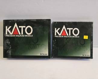 #8072 • (2) Kato N-Scale Model Train Sets
