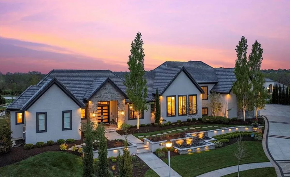 4.4M Luxury South Overland Park Online Auction starts on 6/1/2024