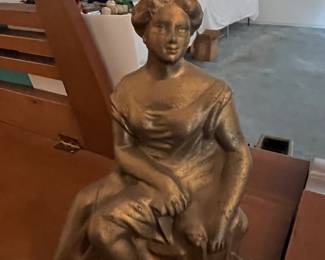 VINTAGE MANTLE CLOCK TOPPER