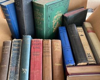 VINTAGE BOOKS