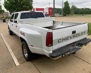 1996 Chevy Crew Cab 4x4 Dually, 159,000 miles, Transmission rebuilt with in past 4,000 miles , Transfer Case completely rebuilt, this is a late 1996 truck with the Vortec 454  Engine