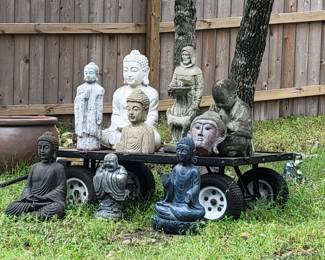 Buddha garden statues