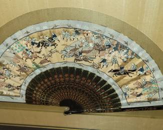Antique Chinese hunt scene folding screen