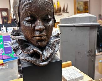 Harlequin Bust