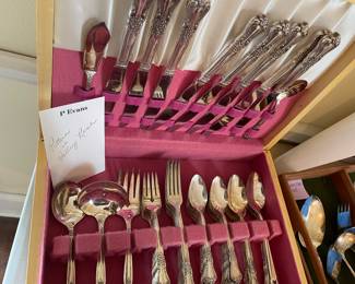Valley rose silverware set 