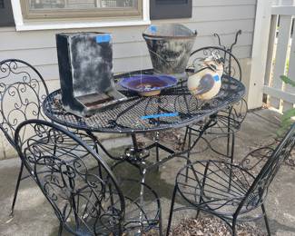 Antique patio table with chairs iron 