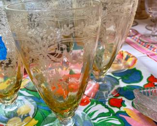 Beautiful fostoria goblets set of 6 pale yellow 