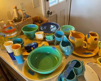 Fiesta ware multi pieces 