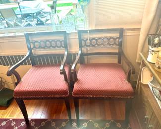 ARM CHAIRS FOR DINING ROOM TABLE