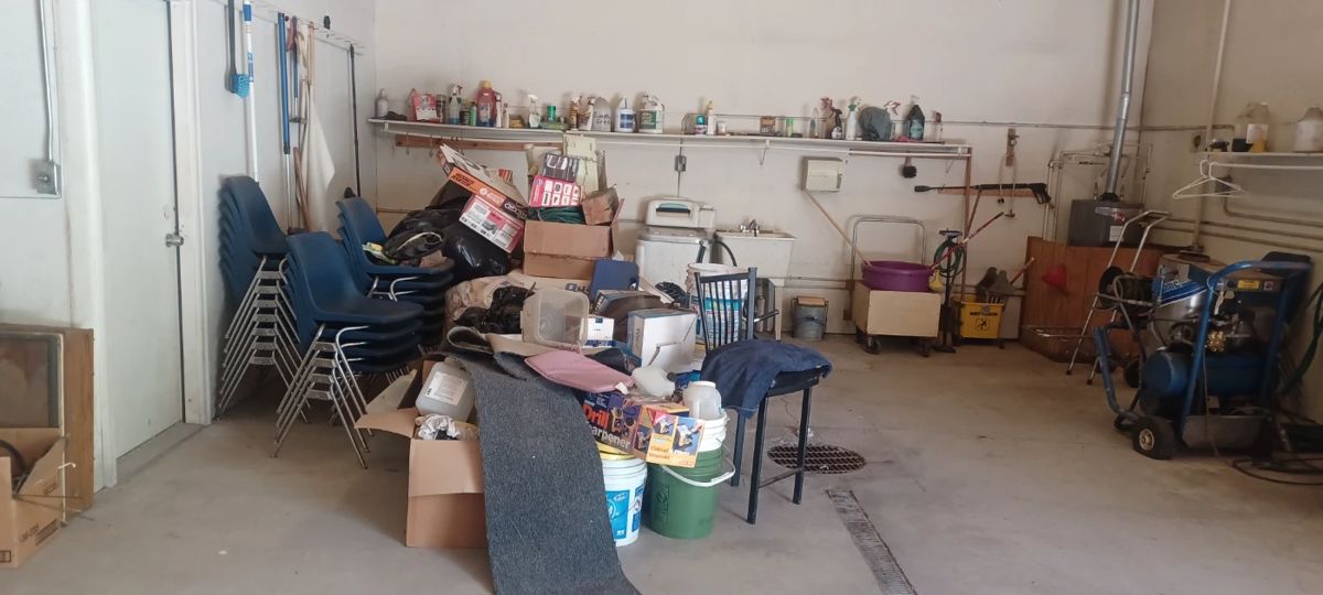 Cool Tool Sale with Rare Purfume in Flint, MI starts on 5/24/2024