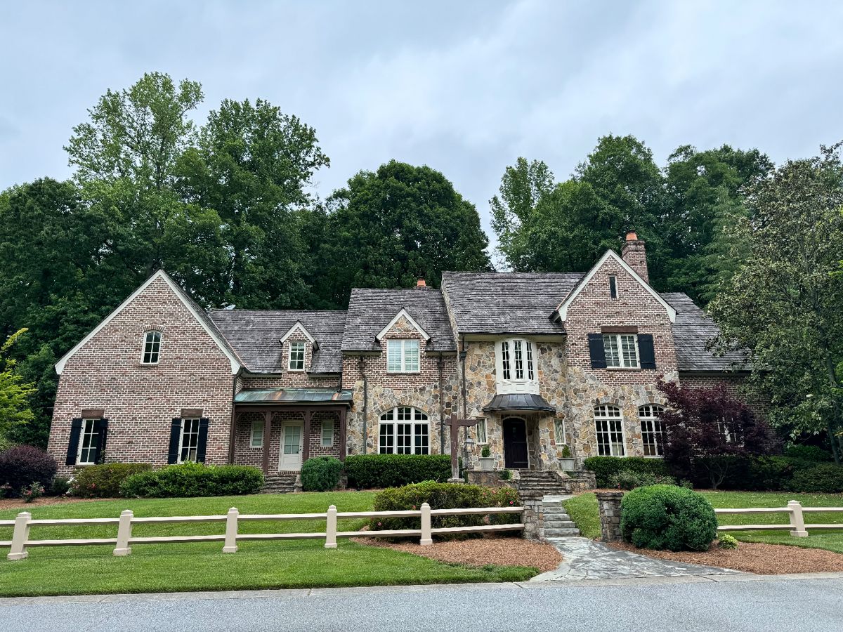 Please note gate will open at 9:15am