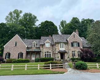 Please note gate will open at 9:15am