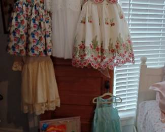 Girls Dresses Summery and Dress Up 