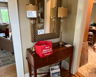 CONSOLE MIRROR & PAIR OF LAMPS