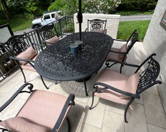 OUTDOOR FURNITURE