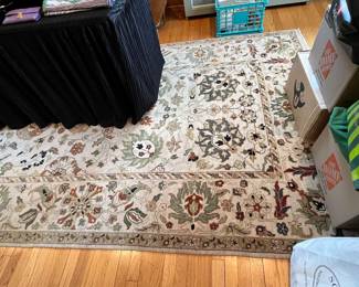 AREA RUGS