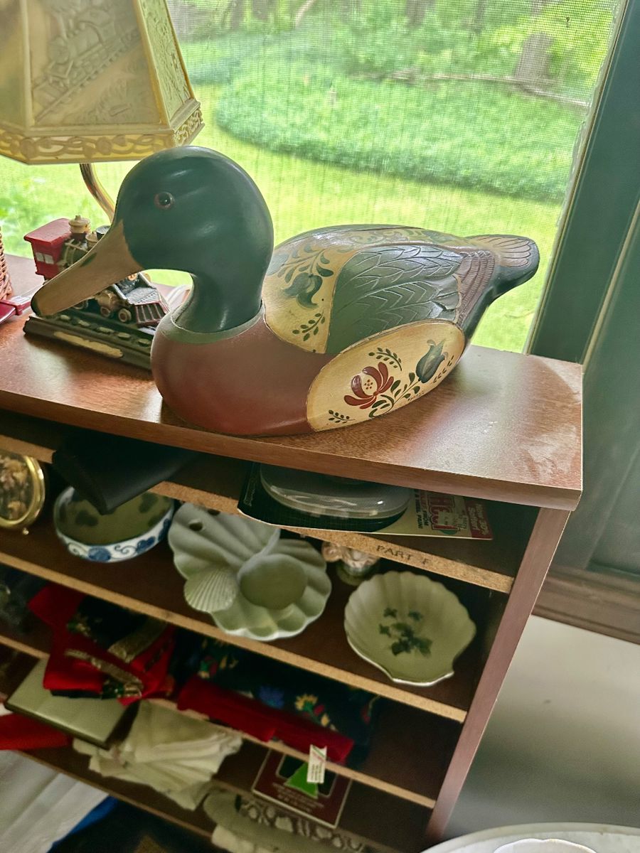 Awesome Level Park Area Estate Sale! Tons... starts on 5/16/2024