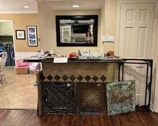 Old vintage tins, lots and lots of Jewlery. 