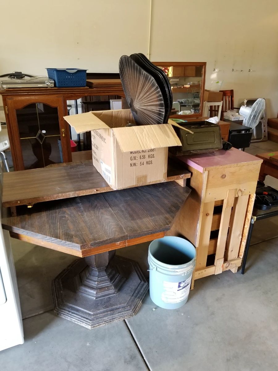 Very Nice InPerson Estate Sale at a Large... starts on 5/31/2024