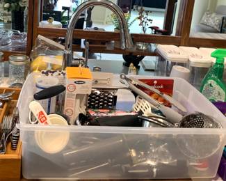 Kitchen Flatware / Utensils 