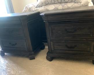 (2) Nightstands