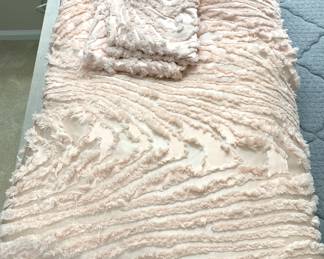 Pink Chenille Quilt Set