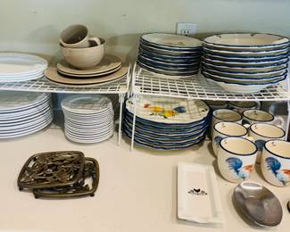 Kitchen Dinnerware